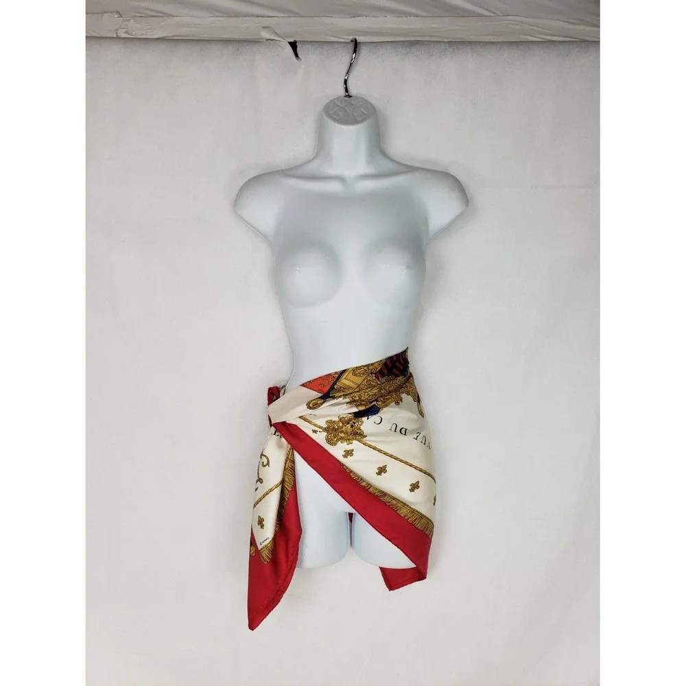 Hermès Vue du Carrosse de La Réale Silk Scarf 35x35 Red Navy Gold White